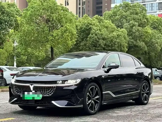Voyah Auto VOYAH Zhuiguang 2024 PHEV AWD Ultra Long Range Flagship