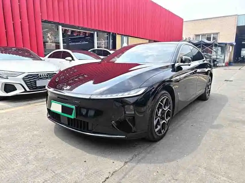 Changan Qiyuan A07 2025 Pure Electric Deluxe Edition 710 Long Range