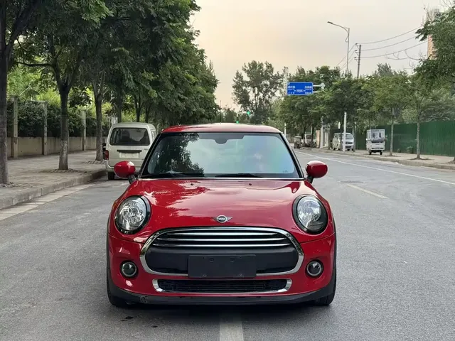 MINI MINI 2018 1.5T ONE PLUS