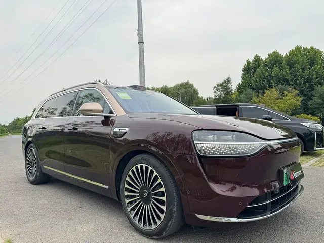 AITO Wenjie AITO M9, 2026