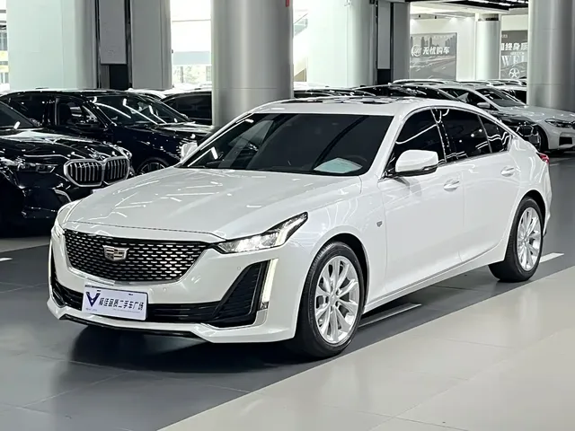 Cadillac CT5 2023 28T Luxury Style (Standard Edition)