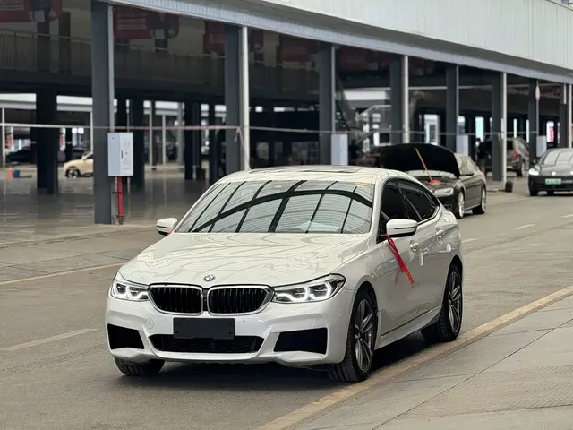 BMW 6 Series GT 2020 630i Luxury Design Package