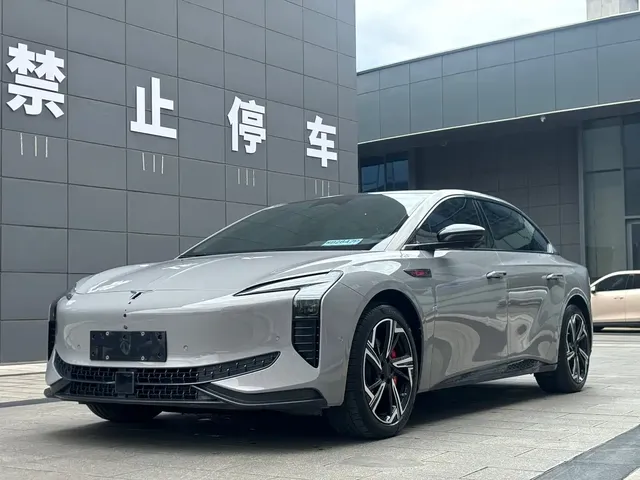 Hongqi EH7 2024 Model 760 Pro+ AWD