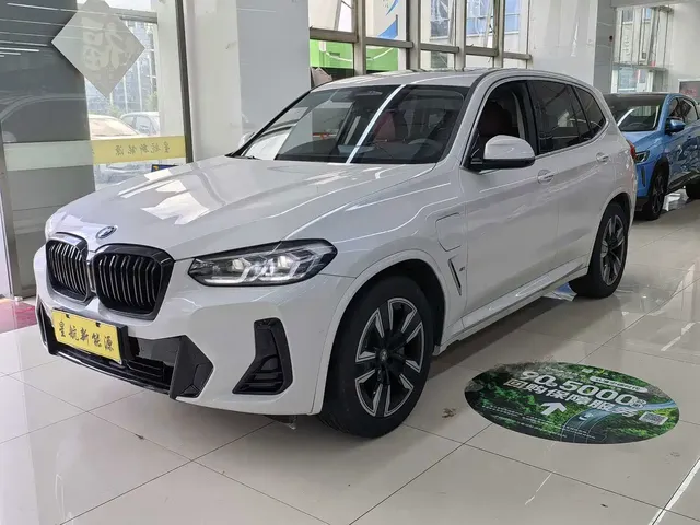 BMW iX3 2022 Facelift Leading Model