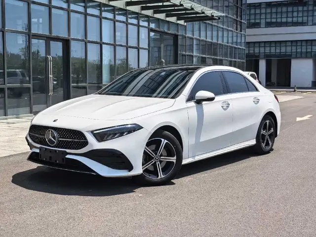 Mercedes-Benz A-Class 2024 A 200 L Fashion Edition