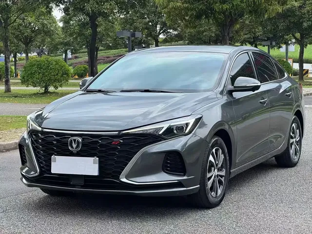 Changan Eado 2021 PLUS Blue Whale NE 1.4T GDI DCT Premium