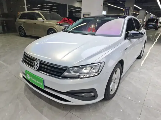 Volkswagen Lamando 2021 230TSI DSG Fashion Edition
