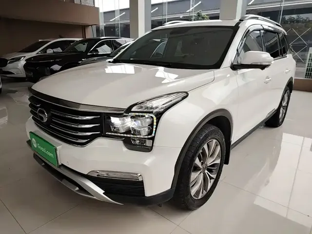 GAC Trumpchi GS8 2017 320T 2WD Luxury Smart Connect (7-seater)