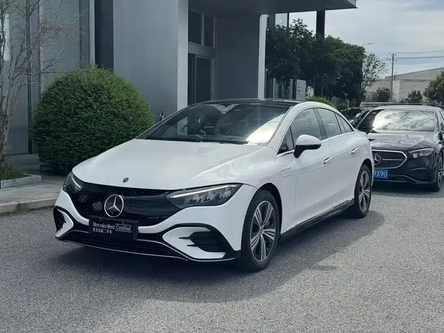 Mercedes-Benz EQE 2025 Model 500 4MATIC Luxury Edition