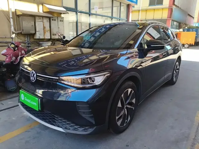 Volkswagen ID.4 CROZZ 2022 Model Year Pure Enjoyment Limited Edition