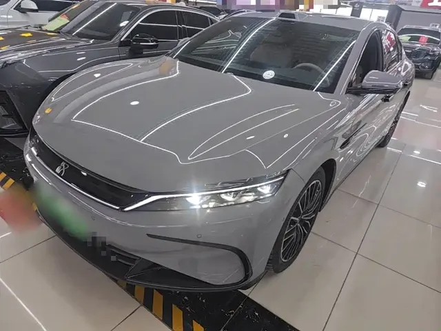 BYD Han 2025 DM-i 125KM LiDAR Smart Driving