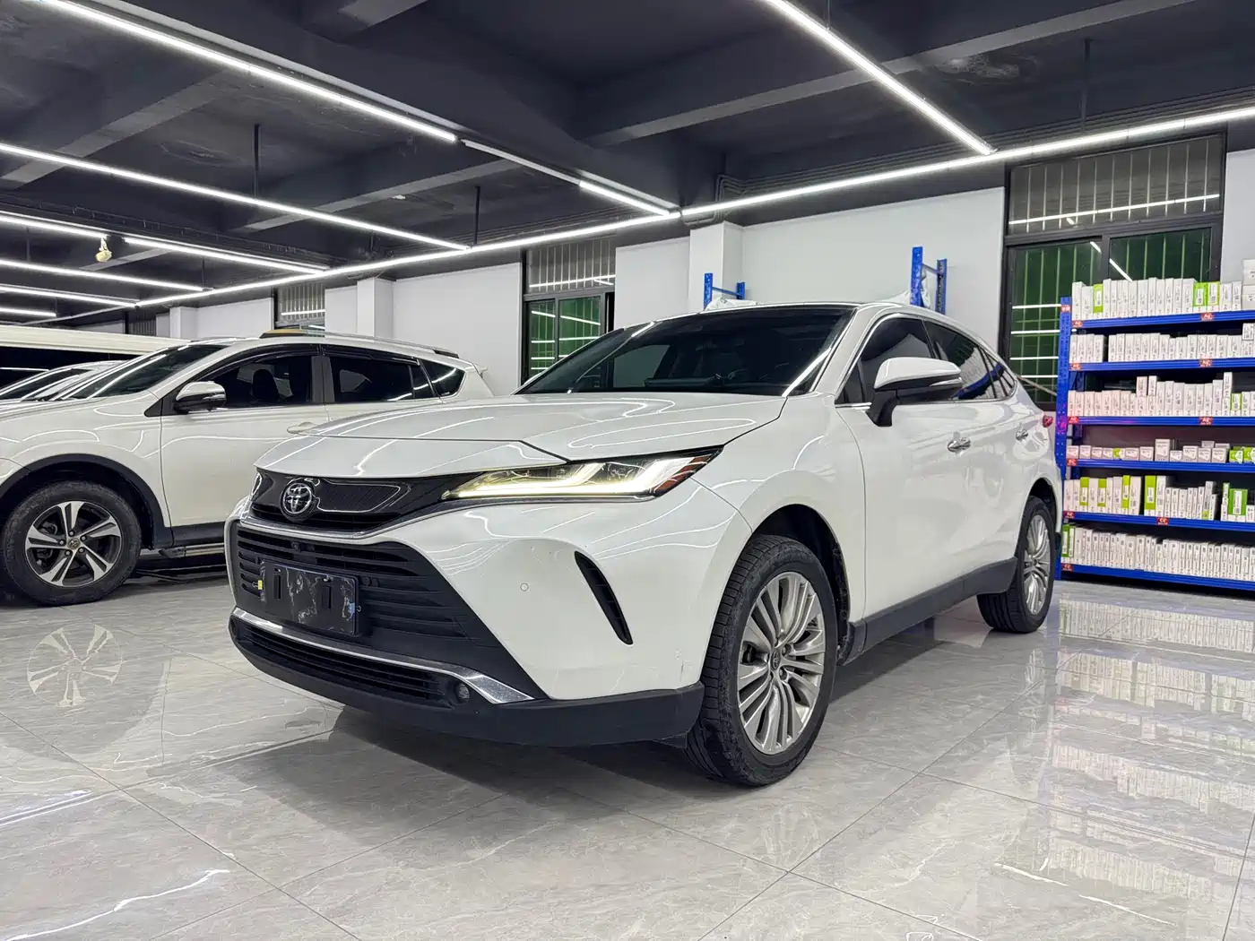 Toyota Lingfang HARRIER 2022 2.0L CVT 2WD Premium Edition