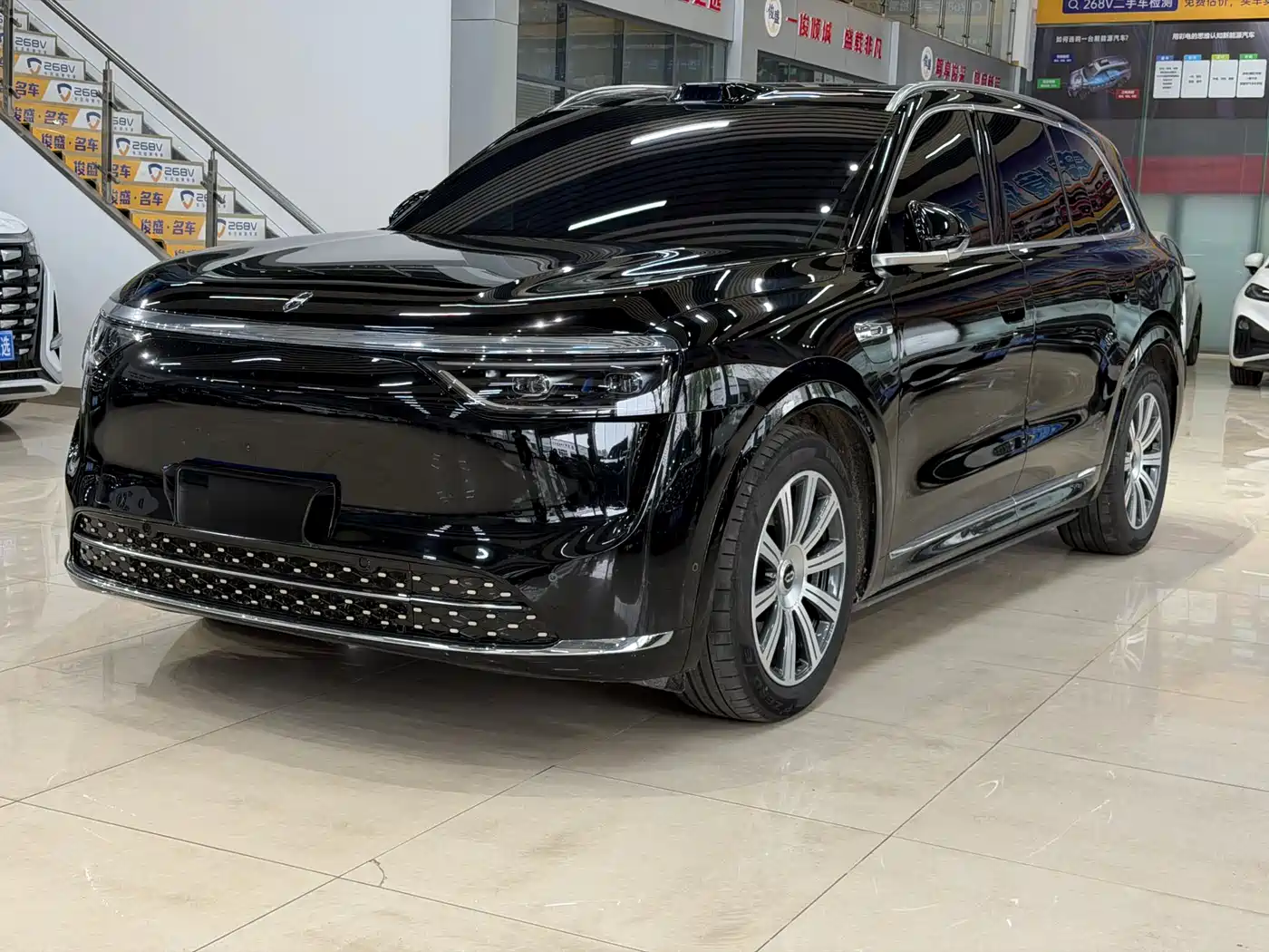 AITO Wenjie AITO M8 2025 Model Extended Range Max+ Edition 53.4kWh 6-Seater