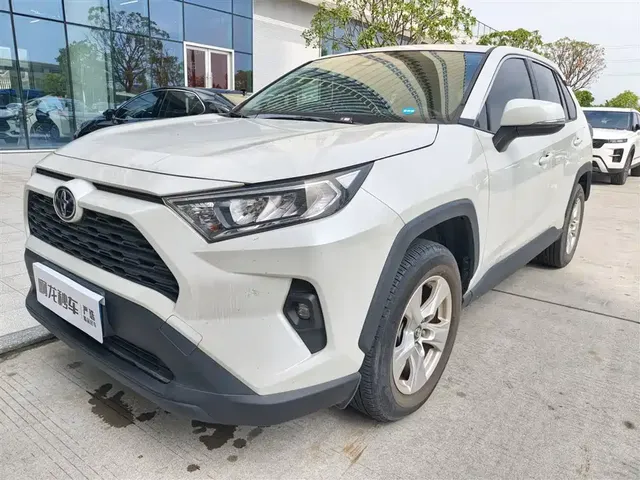 Toyota RAV4 Rongfang 2023 2.0L CVT 2WD Urban Edition