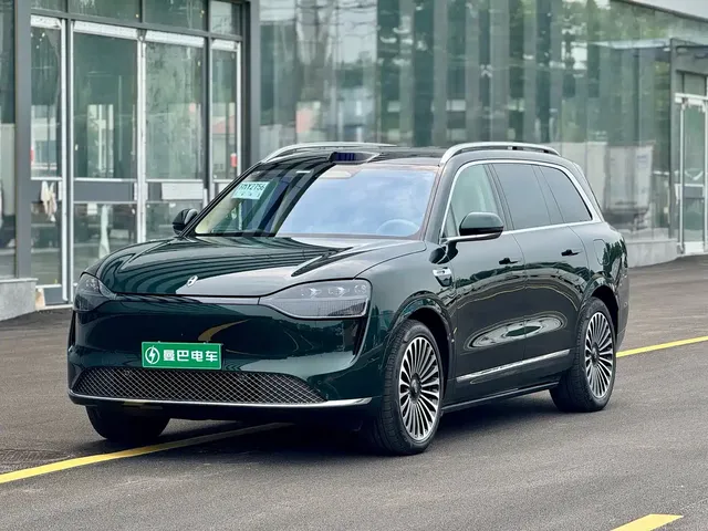 AITO Wenjie AITO M9 2025 Pure Electric Ultra 100kWh 6-Seater