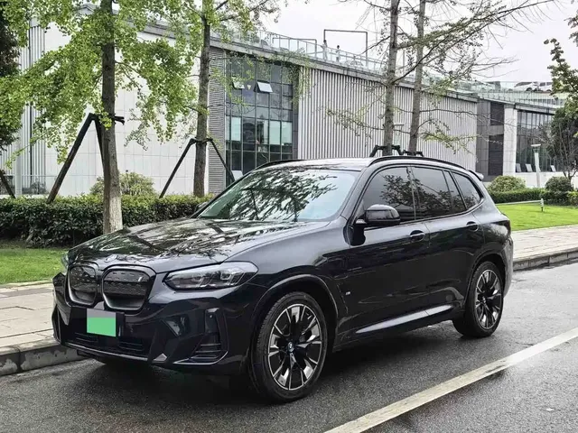 BMW iX3 2022 Innovation Leader