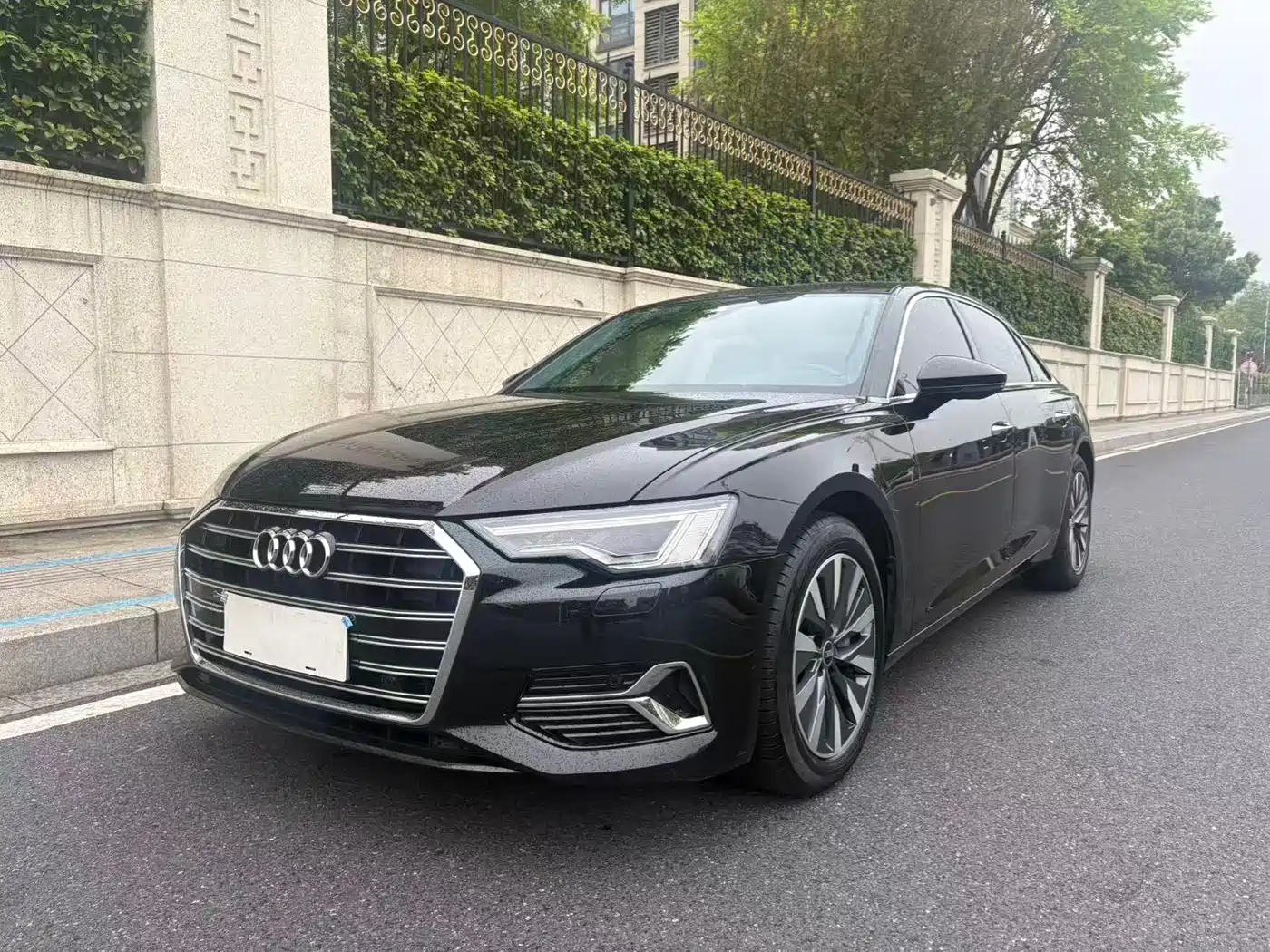 Audi A6L 2023 45 TFSI Premium Selection Elegance