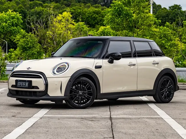 MINI MINI 2022 Facelift 1.5T COOPER Classic 5-Door