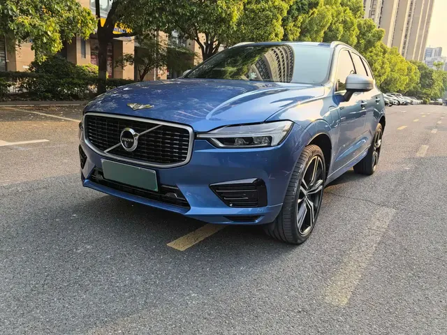 Volvo XC60 Plug-in Hybrid 2019 T8 Twin Engine R-Design (China VI)