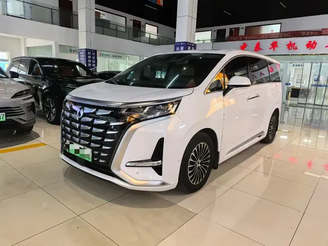 Denza D9 2022 DM-i 970 AWD Flagship