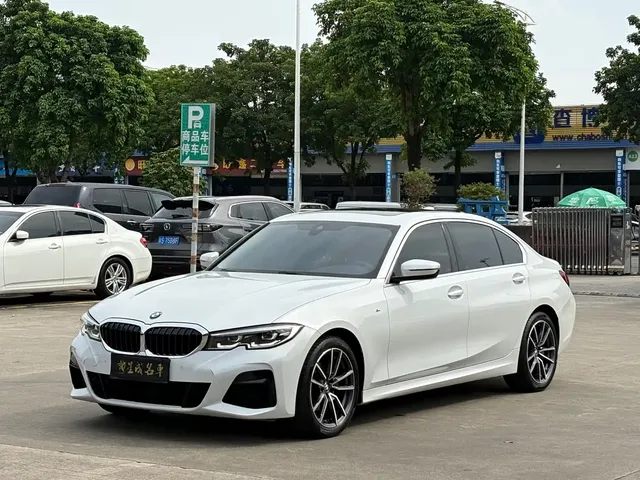 BMW 3 Series 2022 325Li M Sport Package
