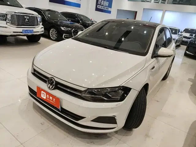 Volkswagen Polo 2023 Plus 1.5L Automatic Colorful Tech Edition