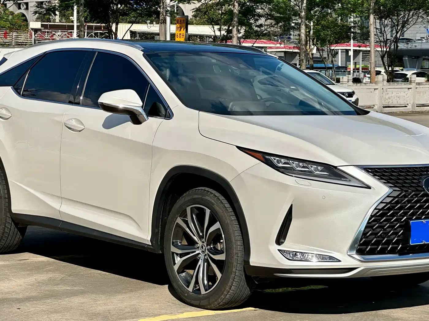 Lexus RX 2020 Facelift 300 AWD Elegance Edition