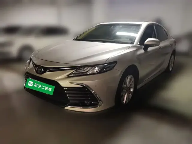 Toyota Camry 2021 2.0G Luxury Edition