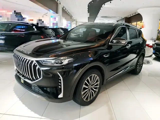Jetour X70 PLUS 2025 Champion Edition 1.5T DCT Champion PRO 5-seater