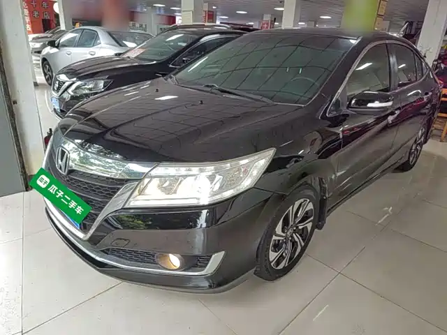 Honda Lingpai 2016 1.8L CVT Luxury Edition
