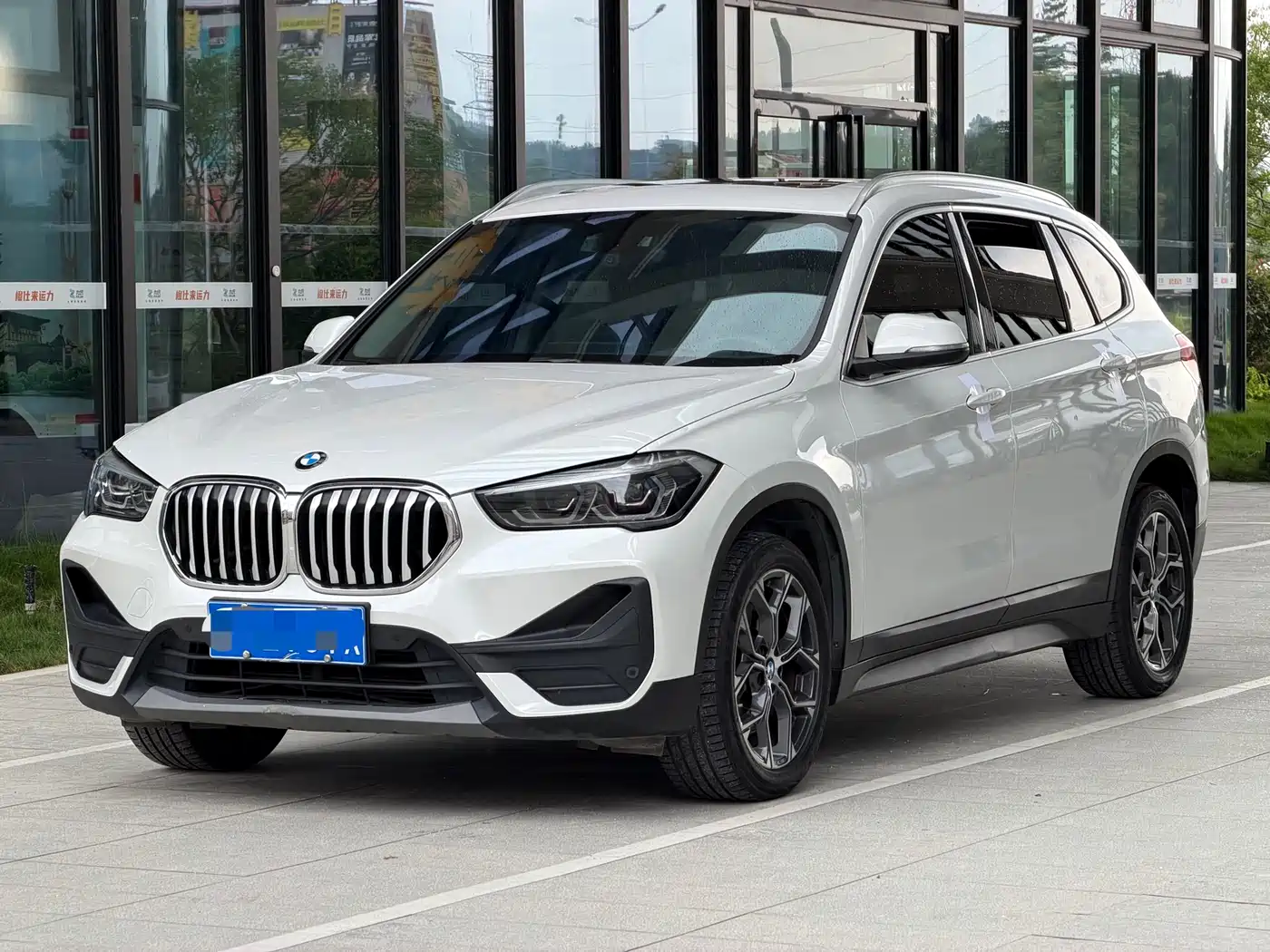 BMW X1 2022 sDrive25Li Leading