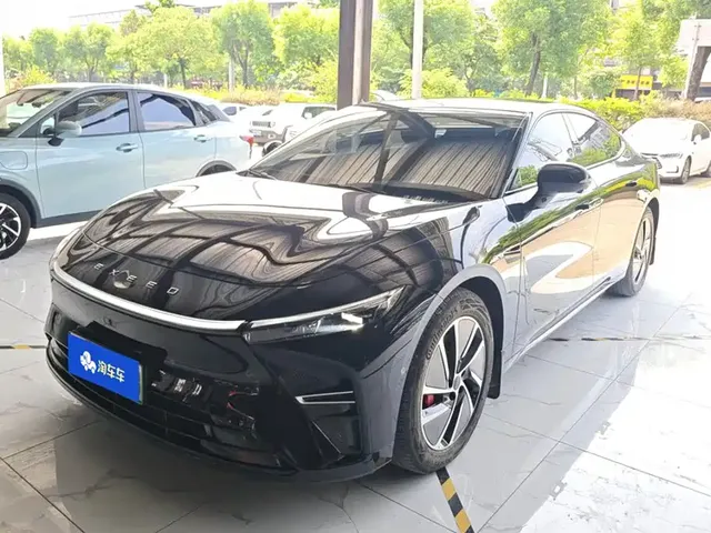 Exeed Exlantix ES 2025 Range Extender Pro Highway Assist