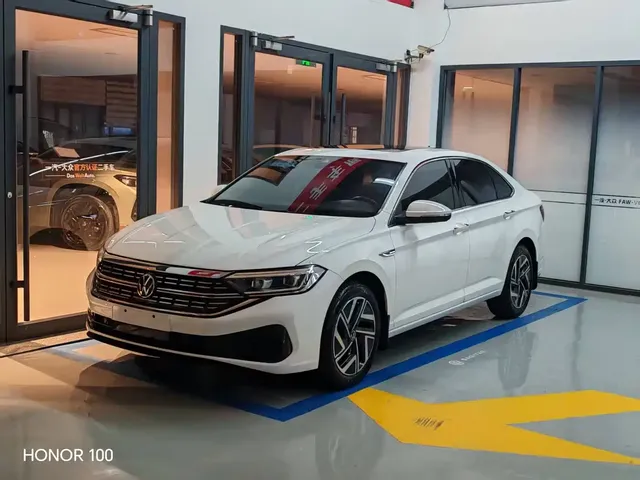 Volkswagen Sagitar 2023 300TSI DSG Surpassing Edition