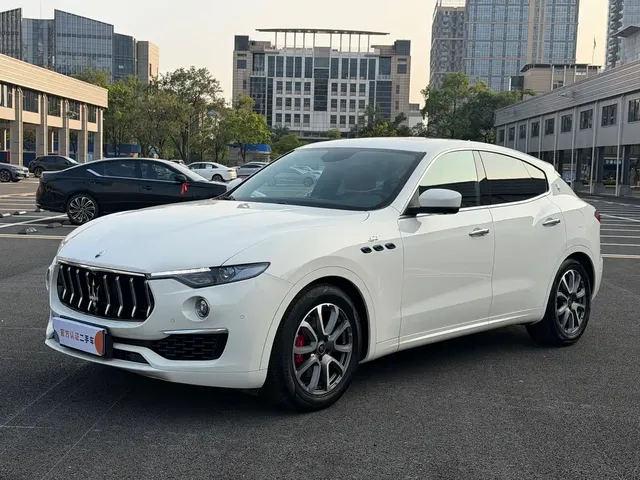 Maserati Levante 2022 2.0T GT Edge Edition