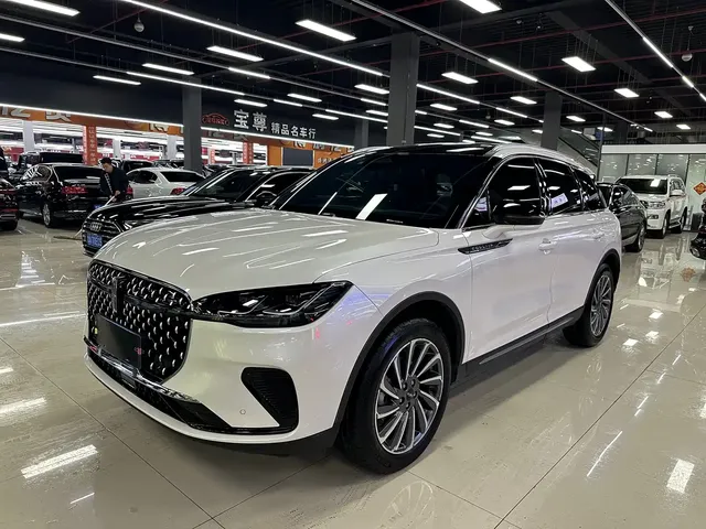 Lincoln Adventurer 2023 2.0T 2WD Zunya Edition