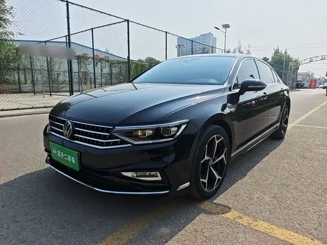 Volkswagen Magotan 2023 Model 2 Million Commemorative Edition 330TSI DSG Luxury