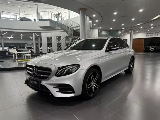 Mercedes-Benz E-Class 2017 E 200 Sport 4MATIC