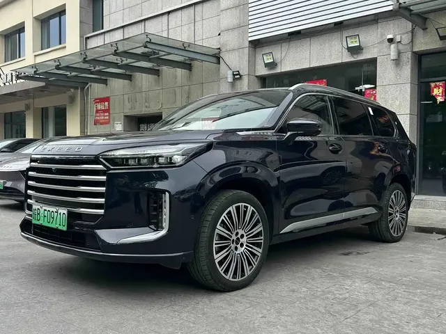 Exeed Landmark C-DM 2025 180 Ultra Long Range AWD (6-Seater)