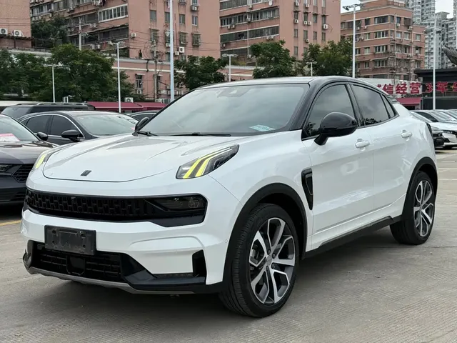 Lynk & Co 05 2020 2.0TD 4WD Halo Edition