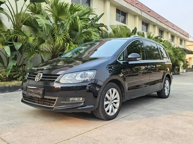 Volkswagen Sharan 2016 380TSI Premium 7-seater