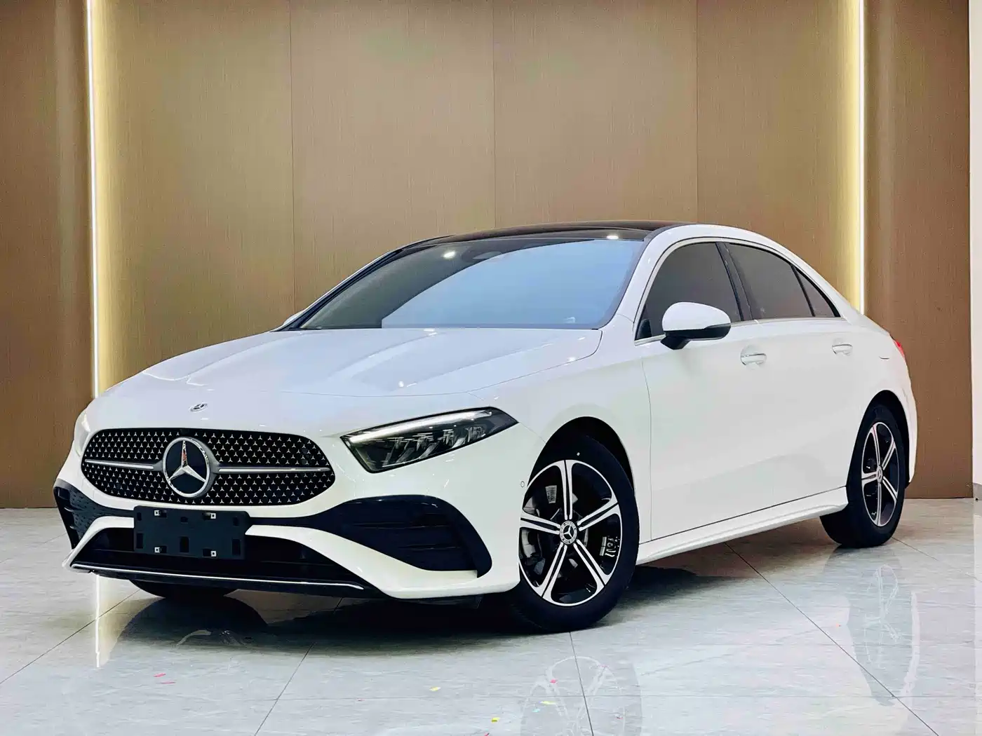 Mercedes-Benz A-Class 2024 A 200 L Fashion Edition