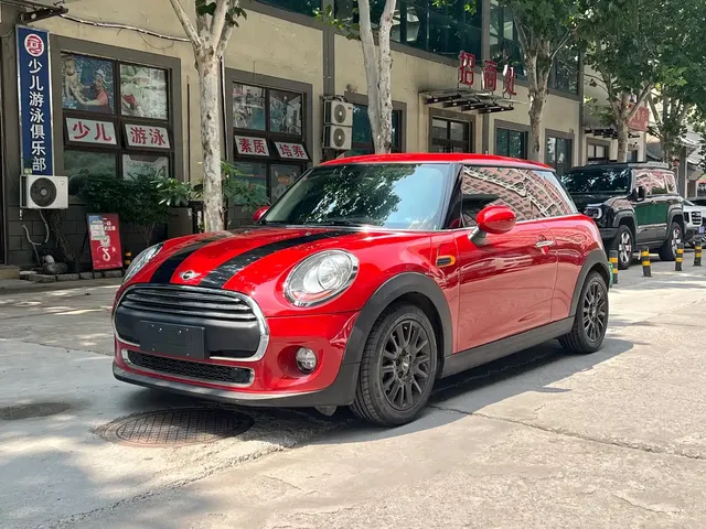 MINI MINI 2018 1.5T ONE PLUS