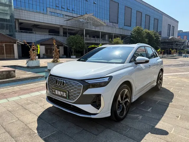 Audi Q4 e-tron 2023 40 e-tron Innovation Edition
