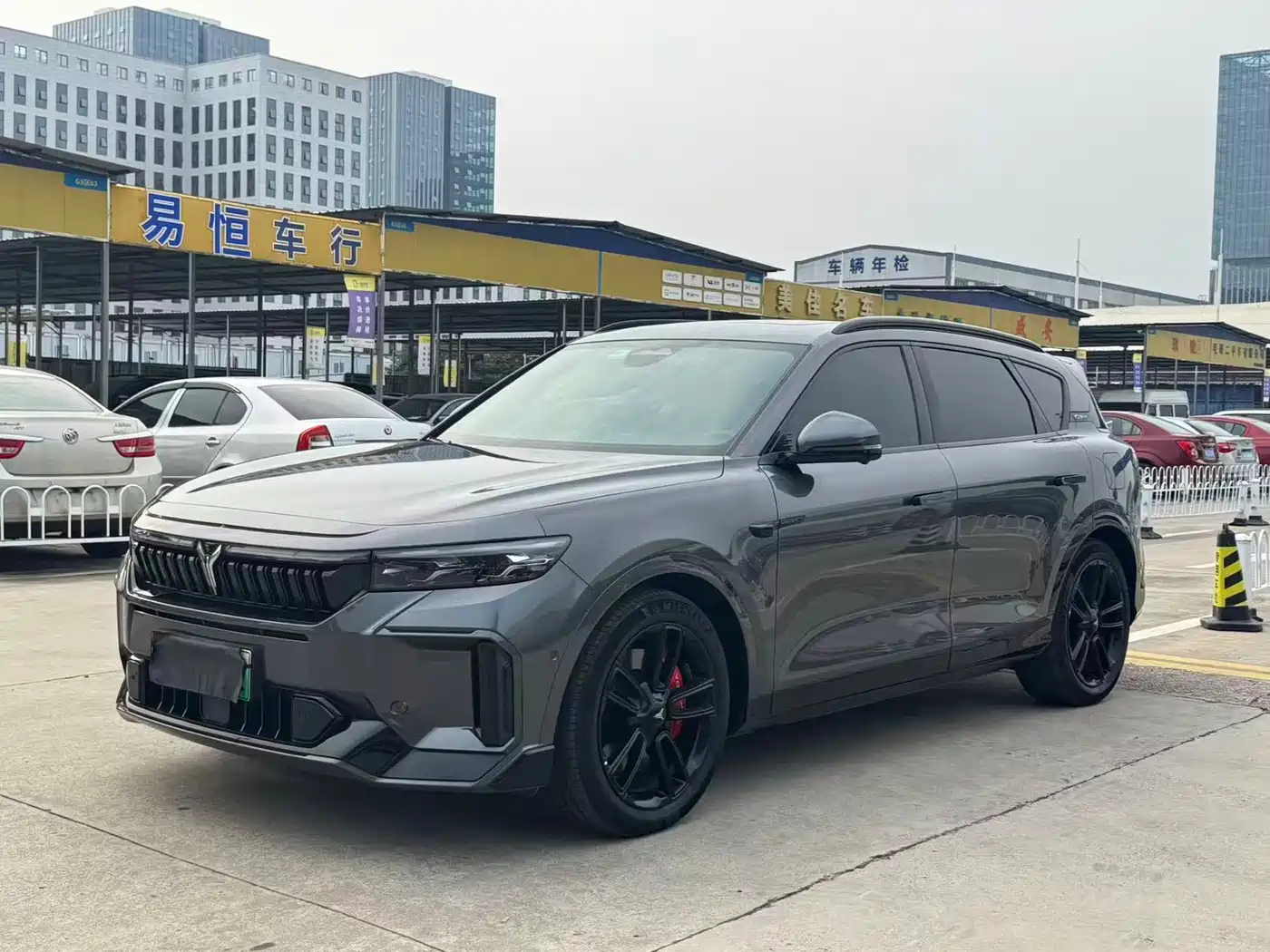 Voyah Auto VOYAH FREE 2025 318 259km 4WD Explorer Edition