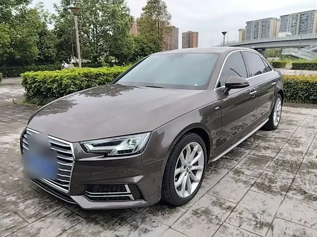 Audi A4L 2018 30th Anniversary 40 TFSI Fashion