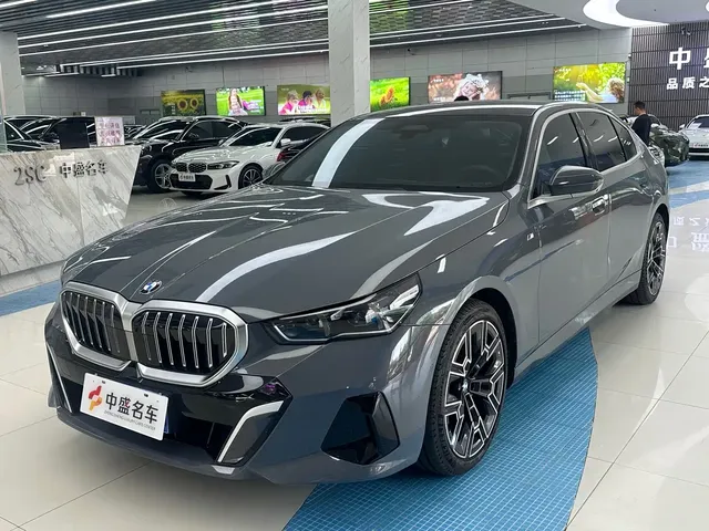 BMW 5 Series 2025 530Li Premium M Sport Package