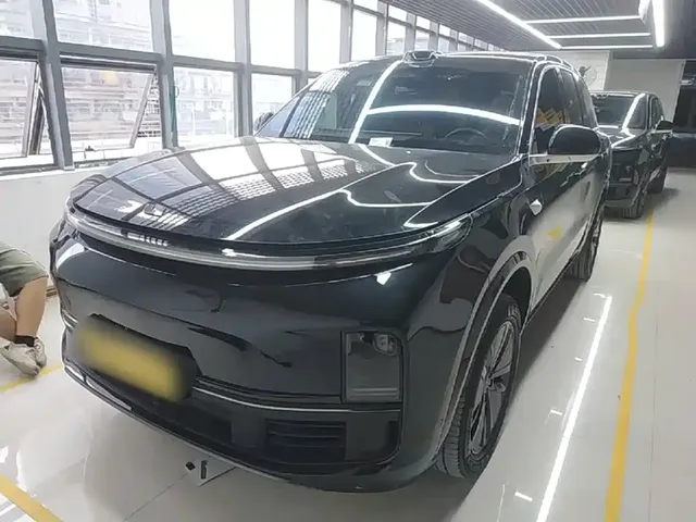 Li Auto Li L8 2024 Pro