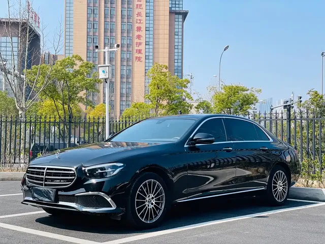 Mercedes-Benz E-Class 2023 E 260 L