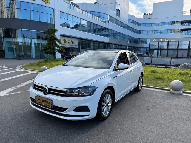 Volkswagen Polo 2019 Plus 1.5L Automatic Colorful Tech Edition
