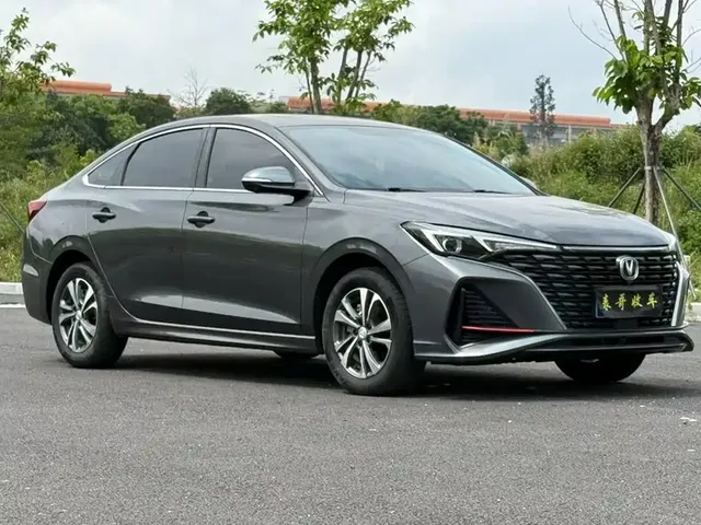 Changan Eado 2023 Enjoy Edition PLUS Blue Whale NE 1.4T GDI DCT Premium Edition